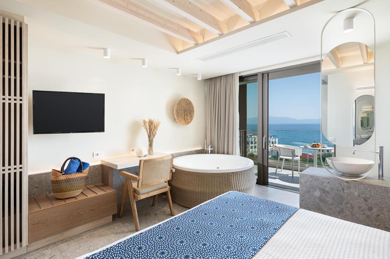Romantica Hotel Apartments Agia Pelagia  Exterior photo